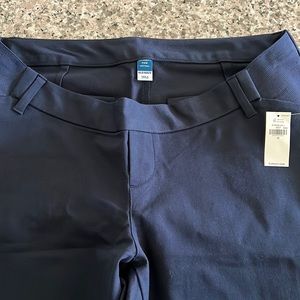 Old Navy maternity side-panel pixie ankle pants